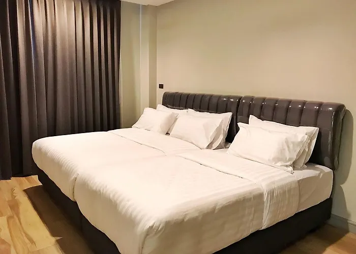 Baan Neeracha 3*