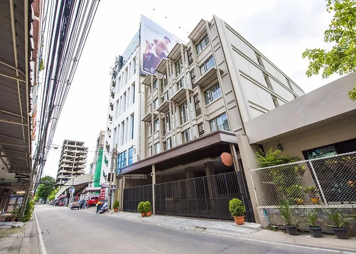 Apartahotel Baan Neeracha Bangkok