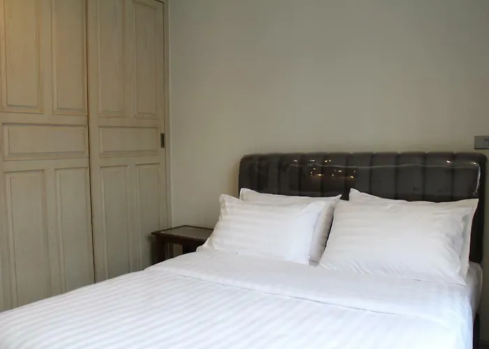 Baan Neeracha 3*