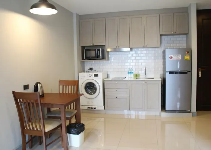 Baan Neeracha 3*