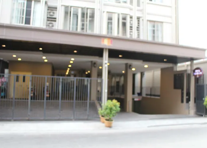 Baan Neeracha 3*