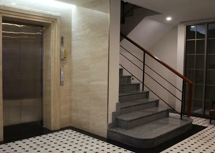 Baan Neeracha Apartahotel Bangkok